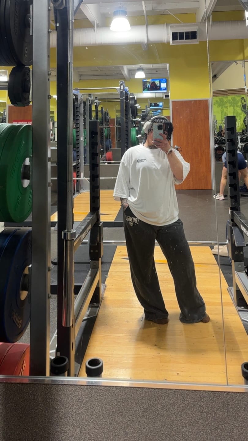 Customer photo review of W2213 - OTG Straight Leg Joggers