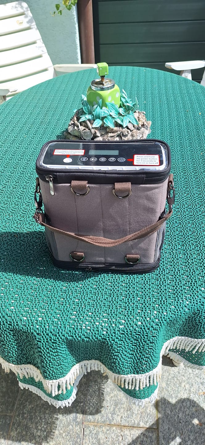 Customer photo review of VARON VP-6 Kontinuierlicher Sauerstoffkonzentrator Mobil mit Akku | 6-Stufen-Regelung, CE-geprüft