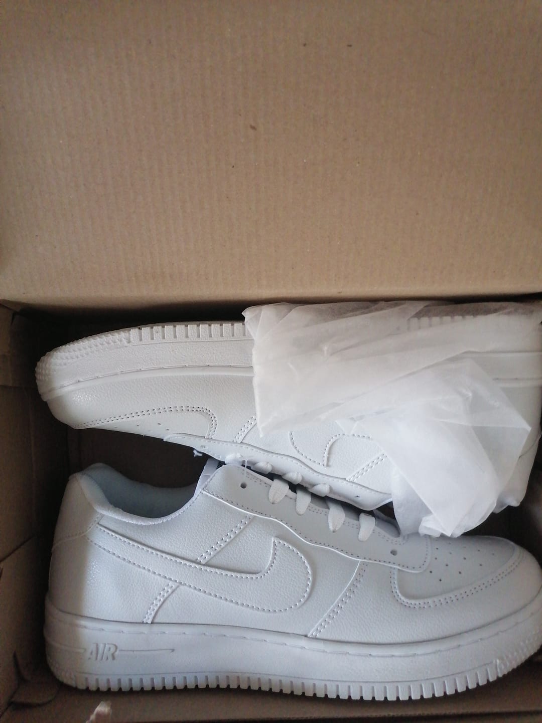 Customer photo review of Paq 6 Pares Tenis 270 Blanco Total 25/28.5