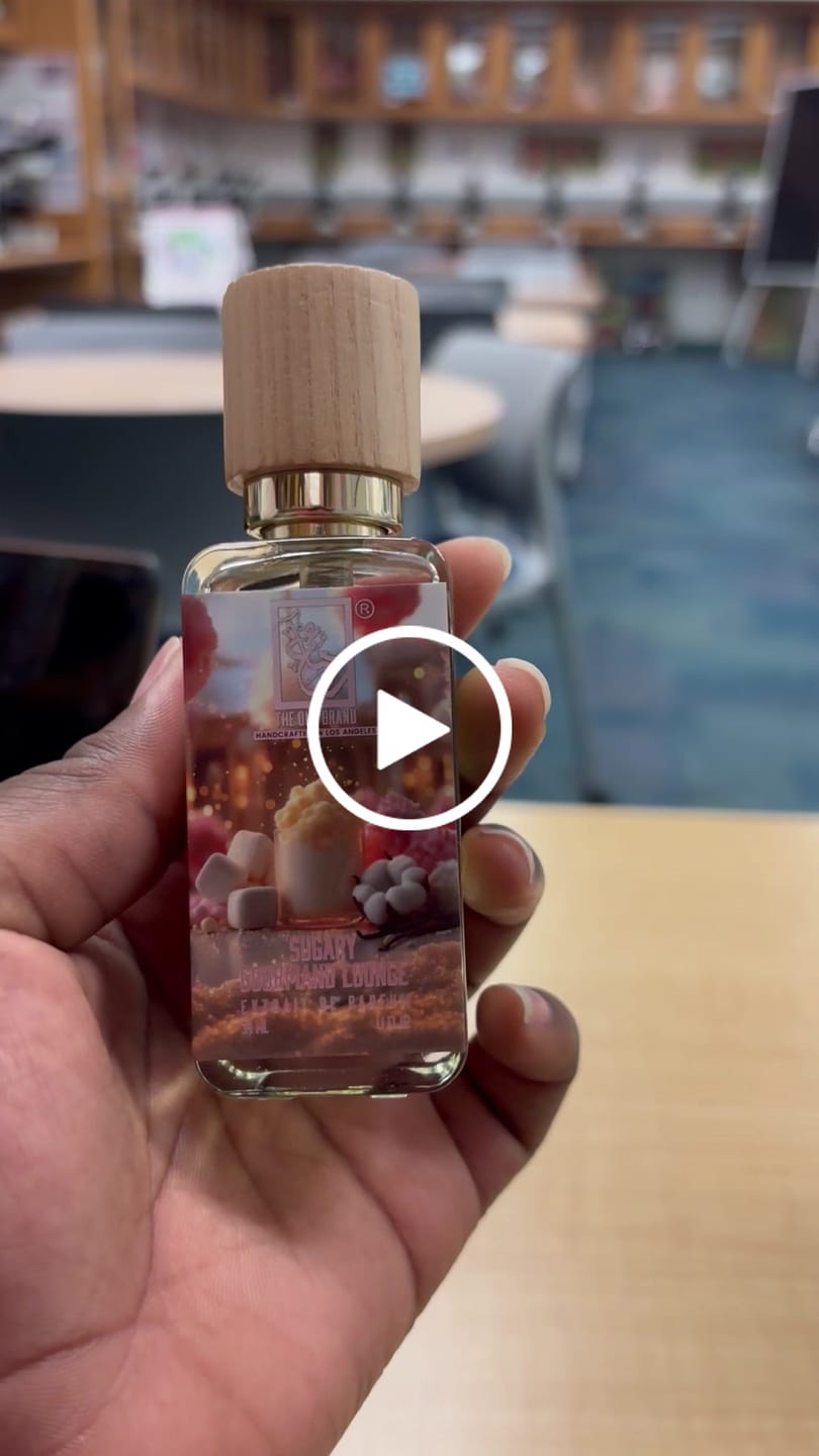 Customer video review of Sugary Gourmand Lounge