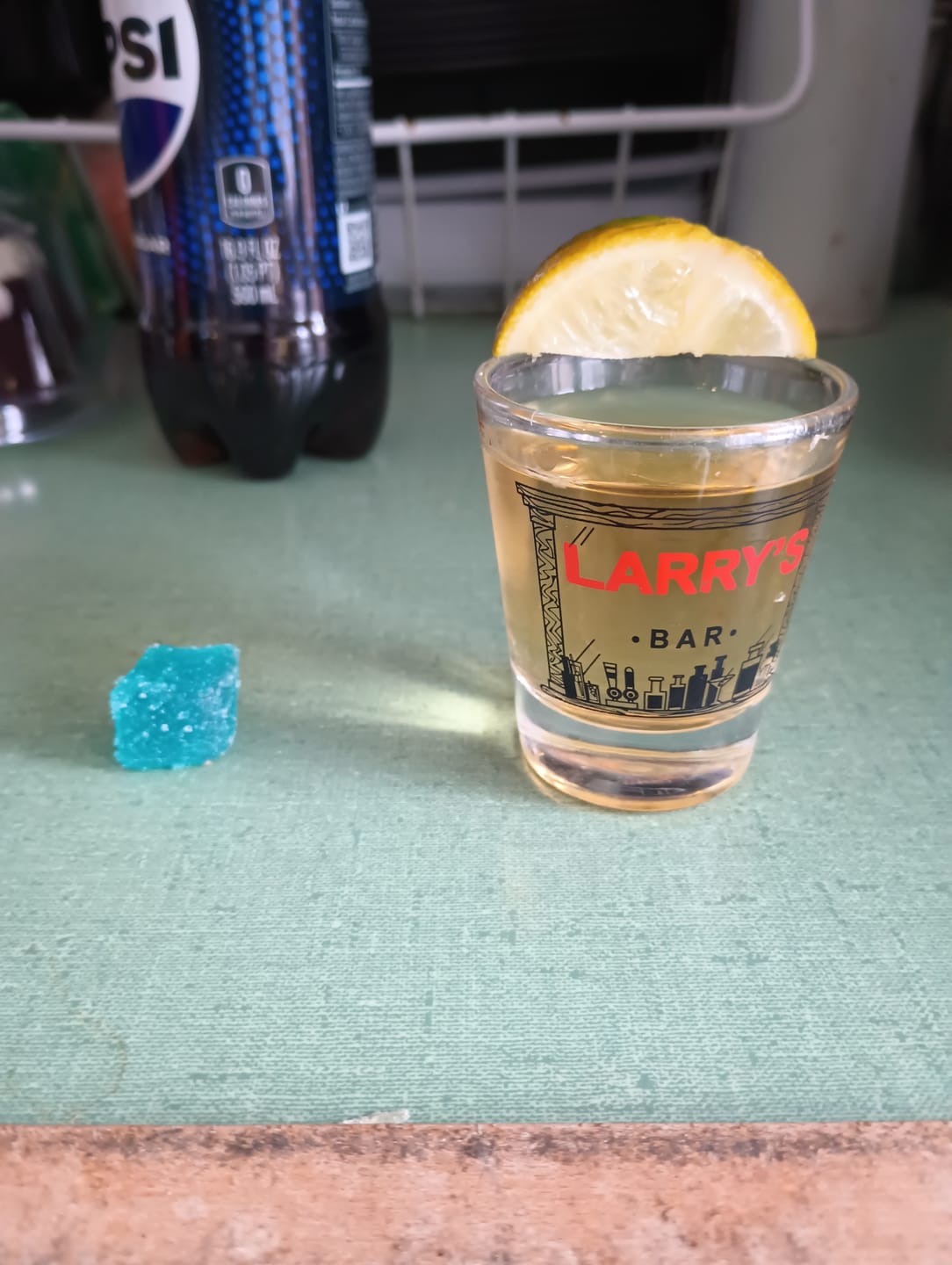 Customer photo review of Bluerazz Rocket D8 Gummies