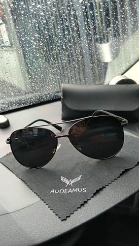 Customer photo review of FREE Sunglasses Leather Pouch + Suede Microfiber Cloth (Worth RM24.90)