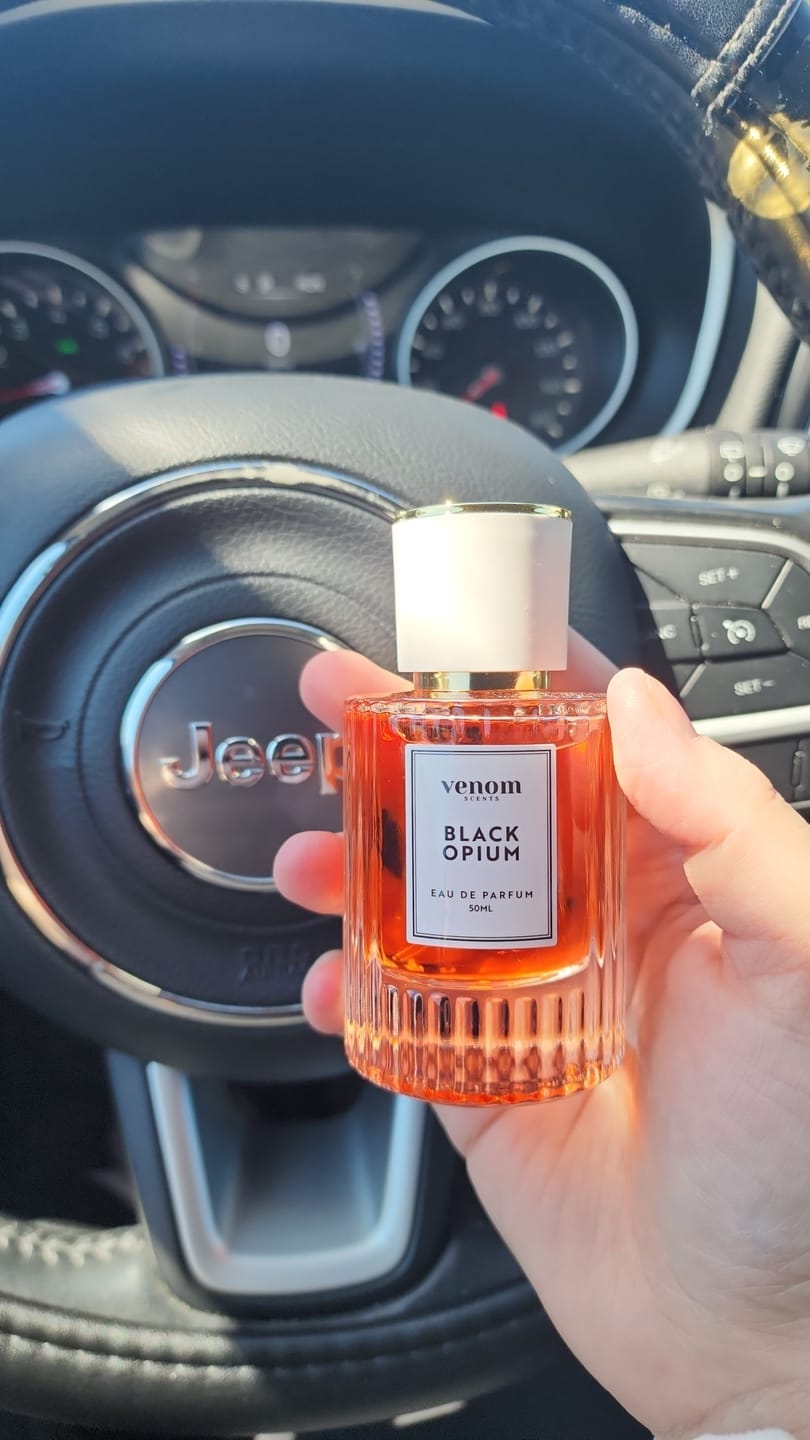 Customer photo review of Venom™ Feromonlu Parfüm Serisi