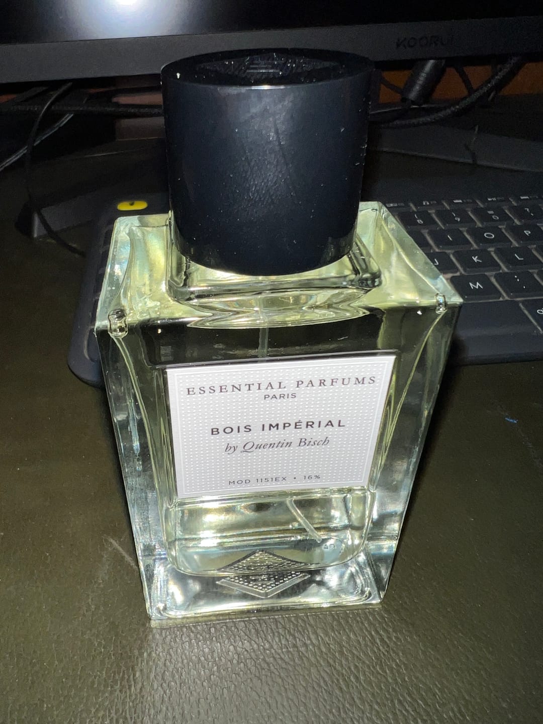 Customer photo review of ESSENTIAL PARFUMS - BOIS IMPERIAL