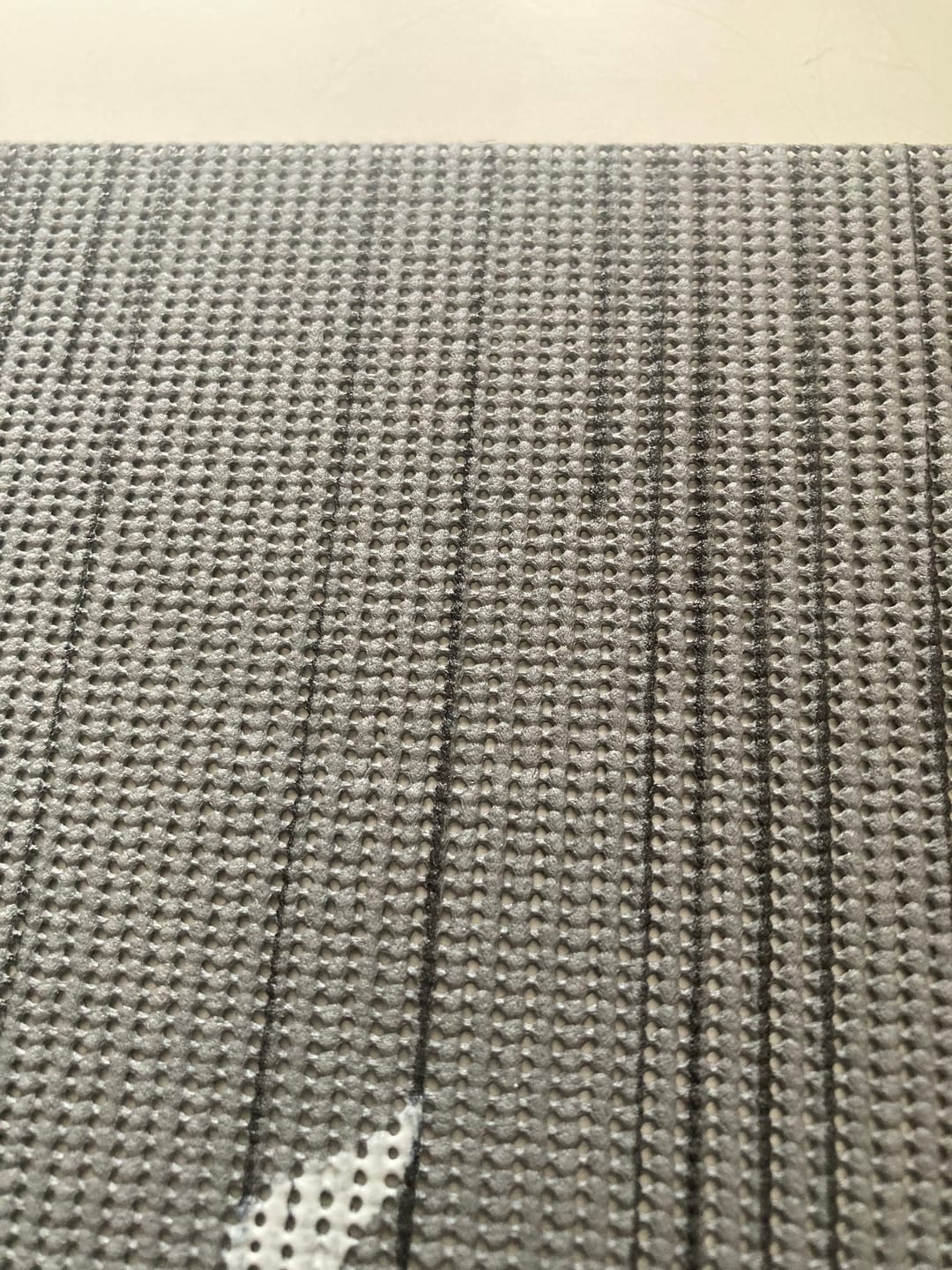 Customer photo review of Miami Tischläufer grau