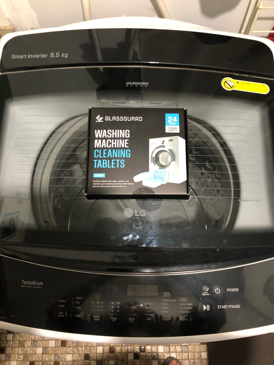 Customer photo review of GLASSGUARD® Washing Machine Cleaning Tablets