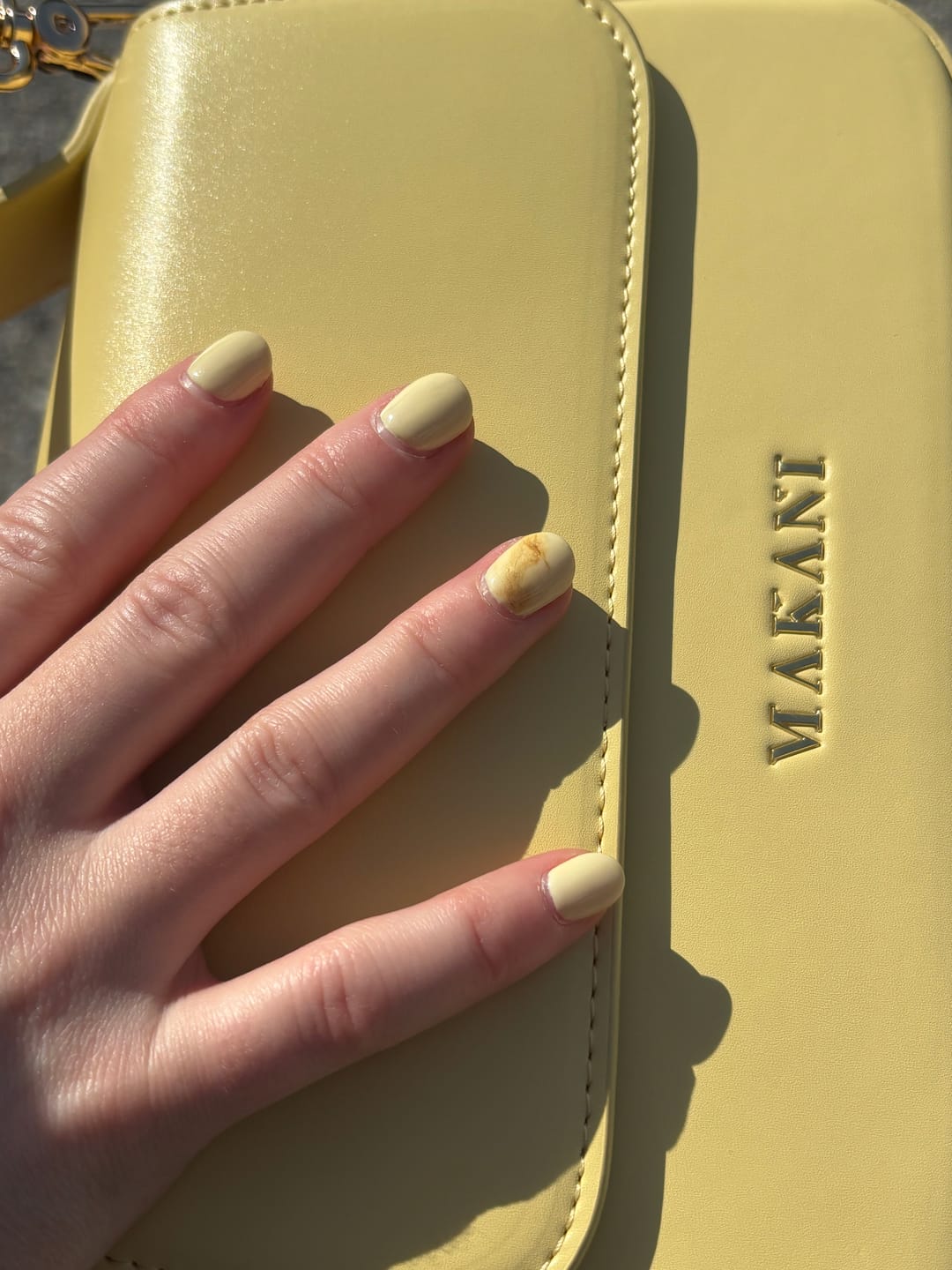 Customer photo review of NALUA - BUTTER