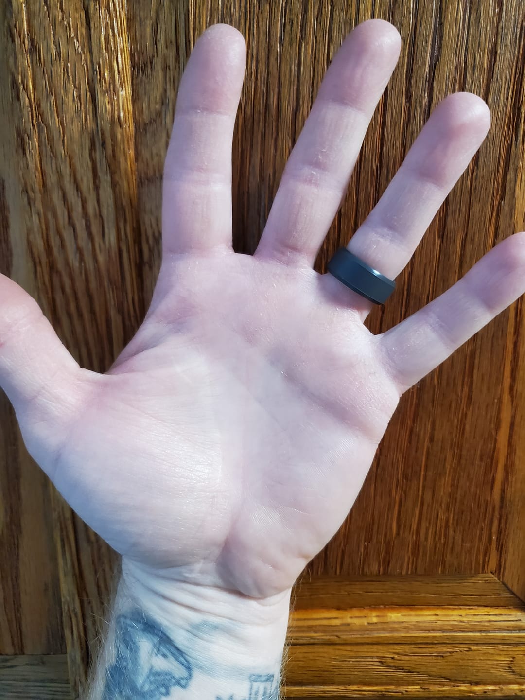 Customer photo review of Men's Tactical Silicone Rings, 9mm Wide 2.5mm Thick Rubber Wedding Bands for Him, Breathable Working Man's Performance Ring