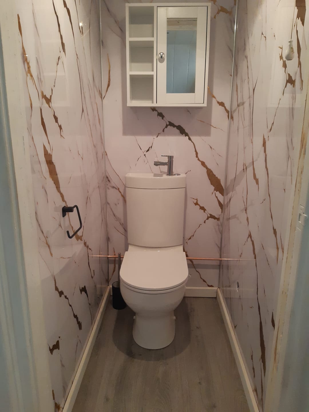 Customer photo review of Bathroom Wall Panels Waterproof Shower Cladding - White Gold Marble Gloss Premium 1m x 2.4m
