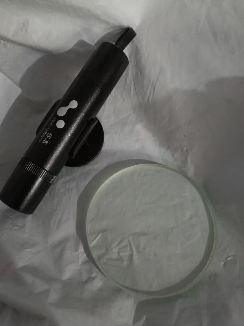 Customer photo review of Car Emergency Window Breaker & Seat Belt Cutter Tool