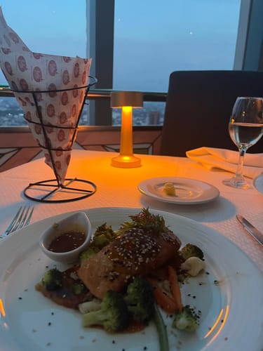 Customer photo review of Menú Golden