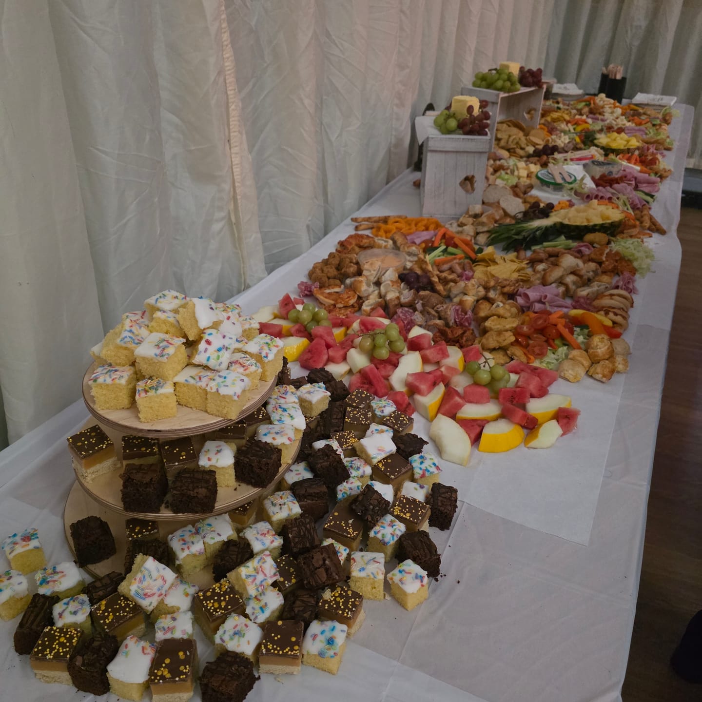 Customer photo review of Adjustable Afternoon Tea Display Stand