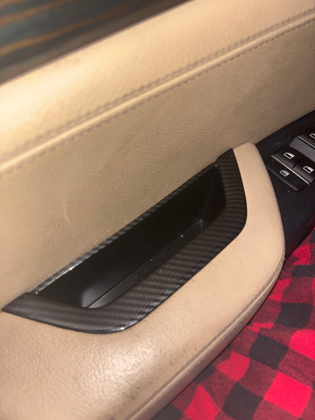 Customer photo review of Compatible with BMW X3 F25 (2010–2016) & X4 F26 (2014–2017) – Interior Door Pull Handle Cover Trim Set (4PCS) | SPCRSO
