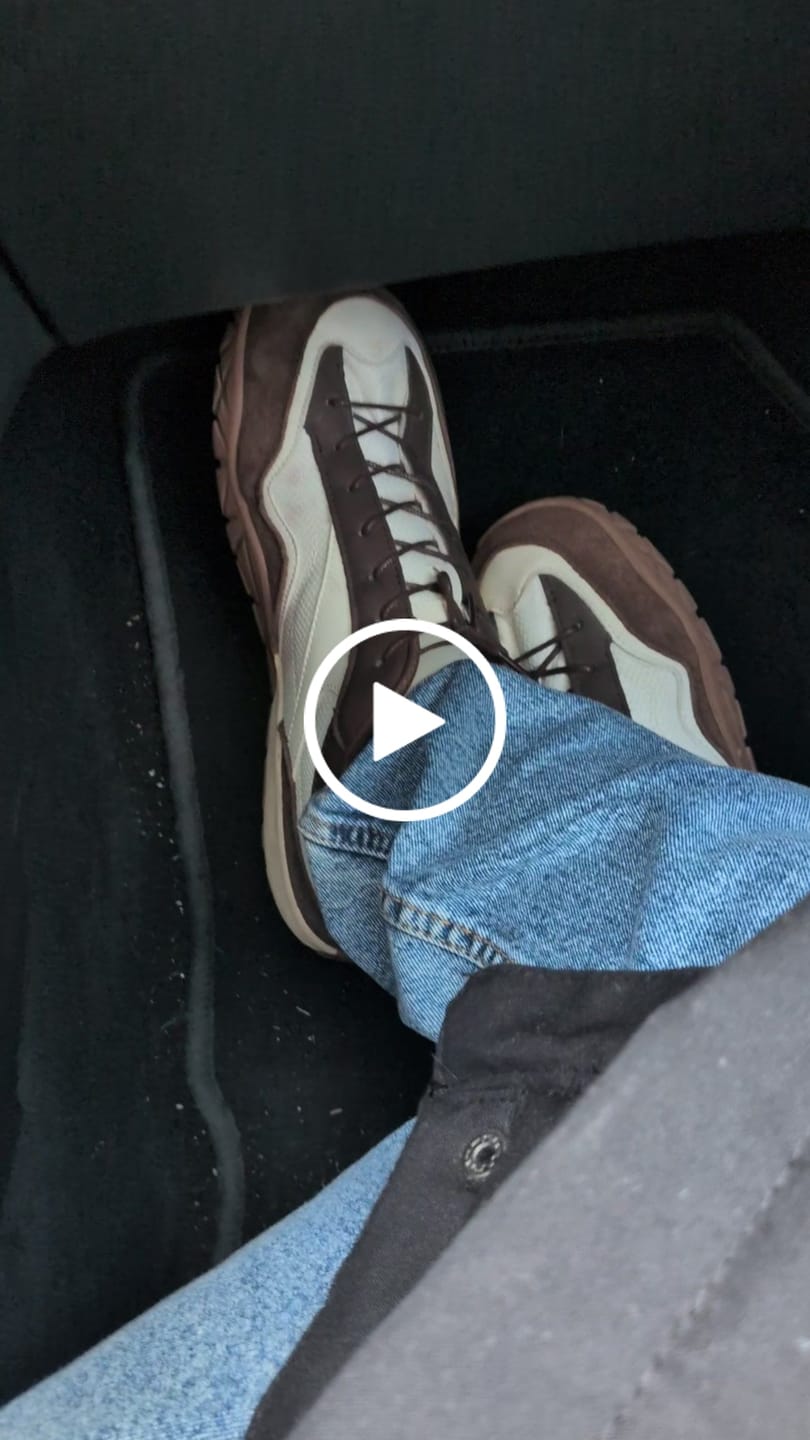 Customer video review of Hollow -  Zapatos De Punta Ancha