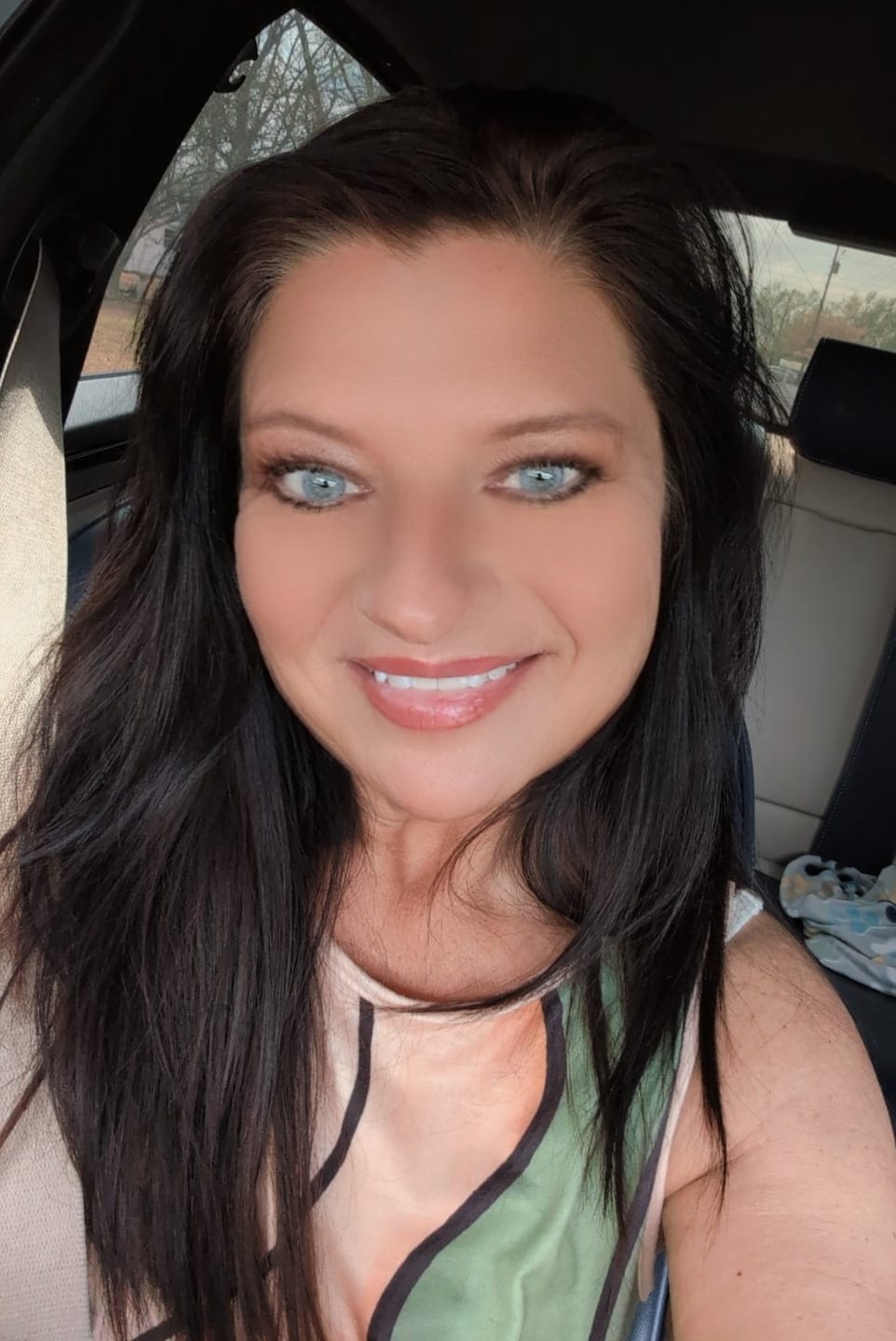 Customer photo review of FANTASY SNOW FLAKE Prescription Colored Contact Lenses