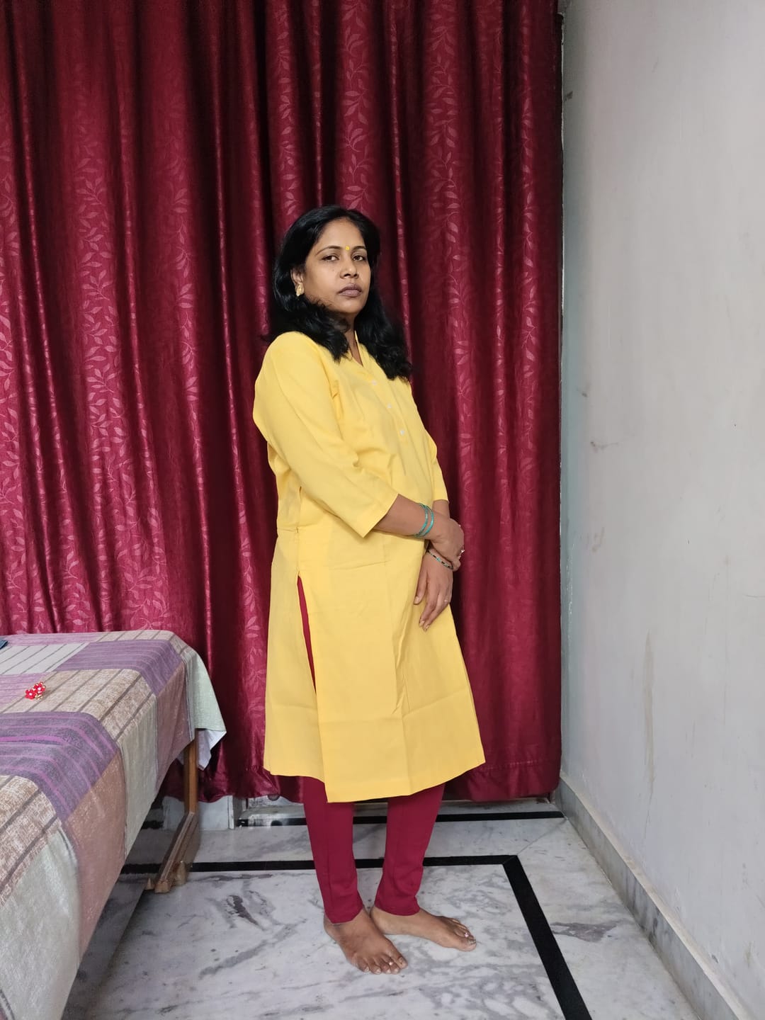 Customer photo review of Women Yellow Airy Linen Long Kurta