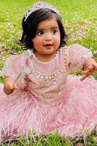 Customer photo review of Elegant Baby Girls Festival Dress Toddler Birthday Beauty Pageant Dresses