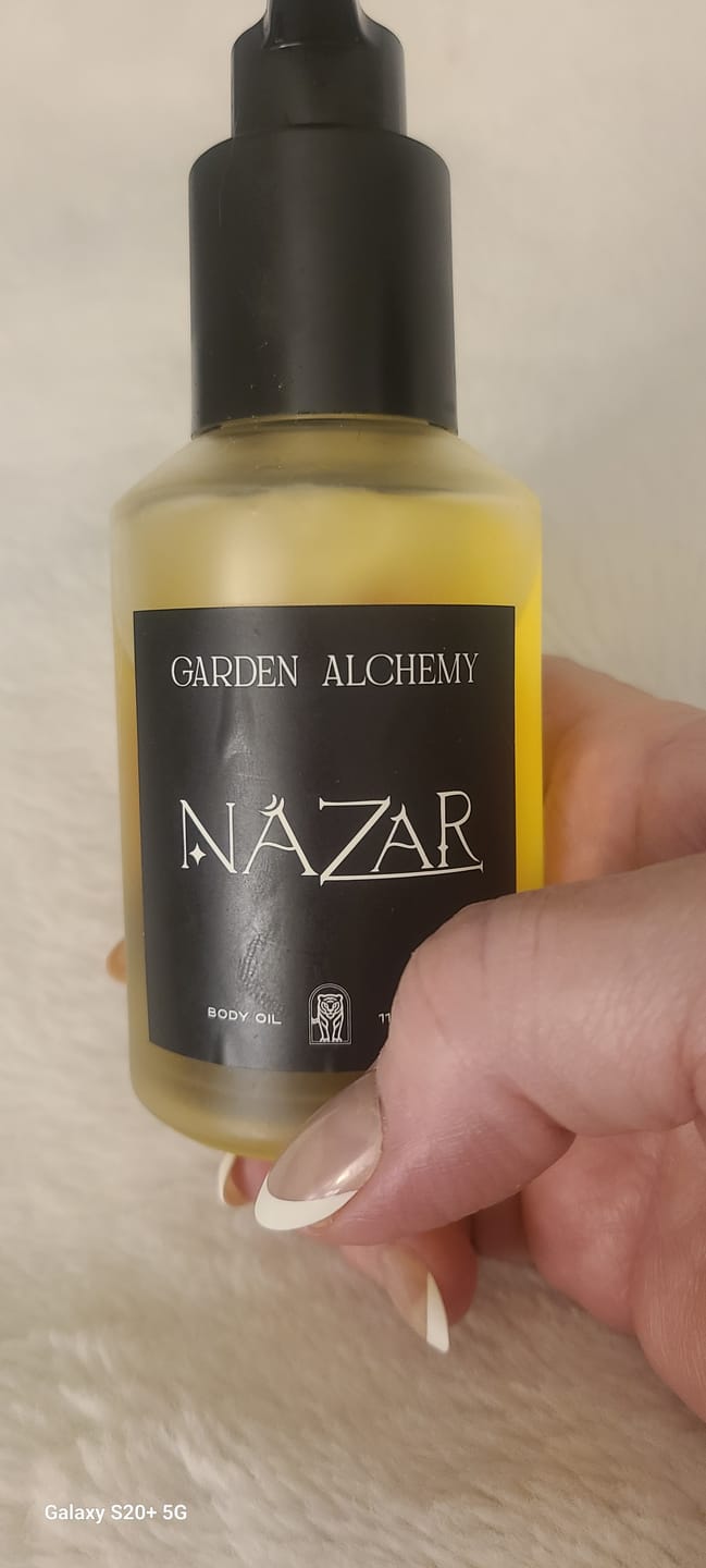 Customer photo review of NAZAR BODY OIL