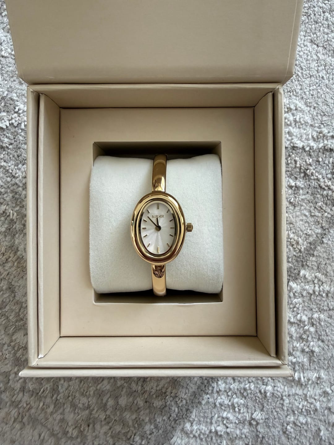 Customer photo review of Diana Gold White