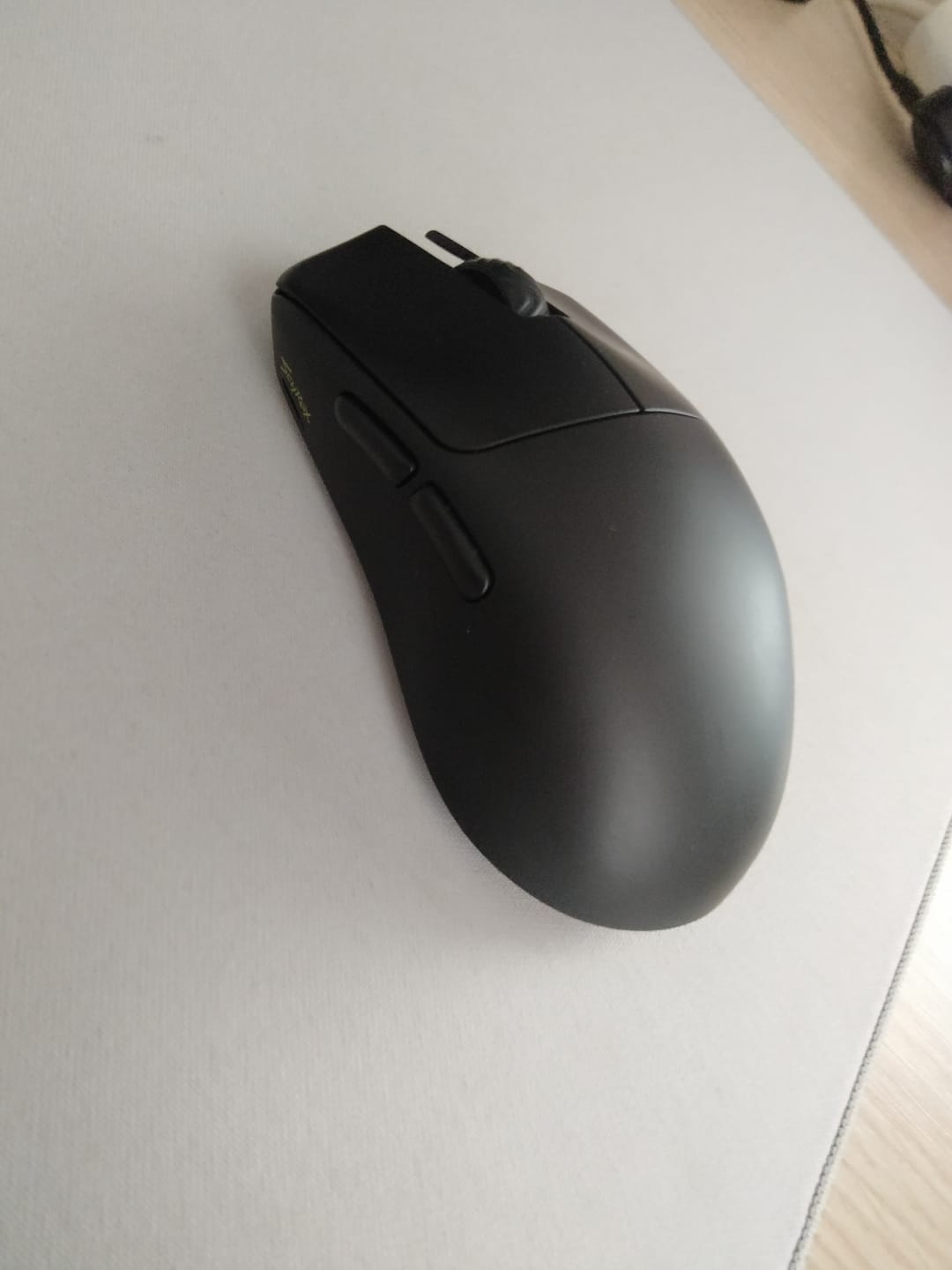 Customer photo review of Scyrox V6 8K Wireless Mouse