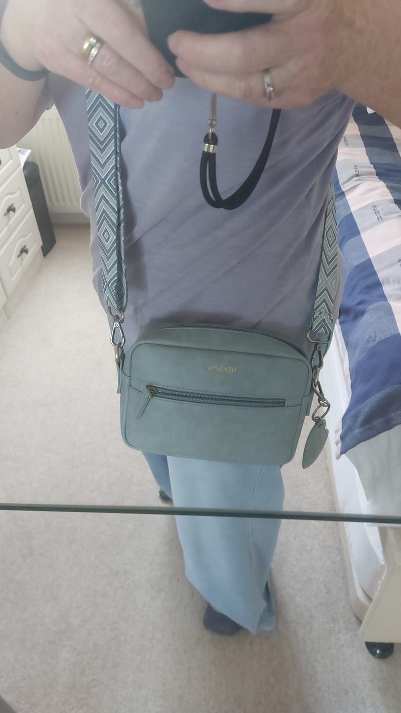 Customer photo review of Gigi Crossbody - Duck Egg