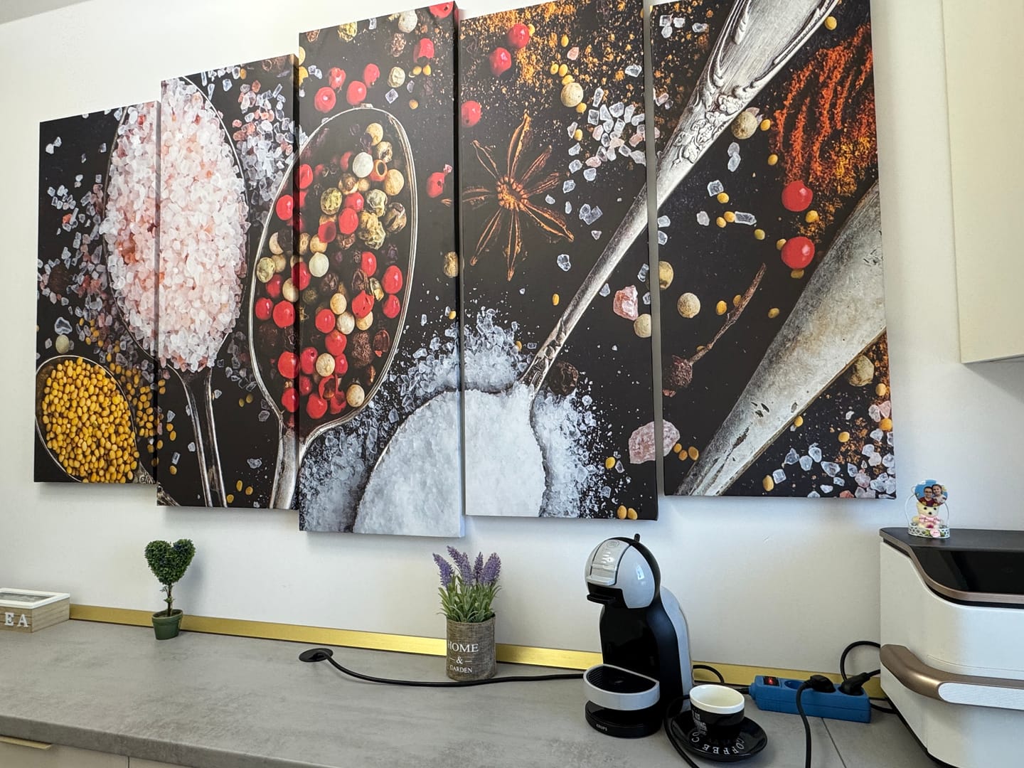 Customer photo review of Tablou canvas Condimente bucatarie