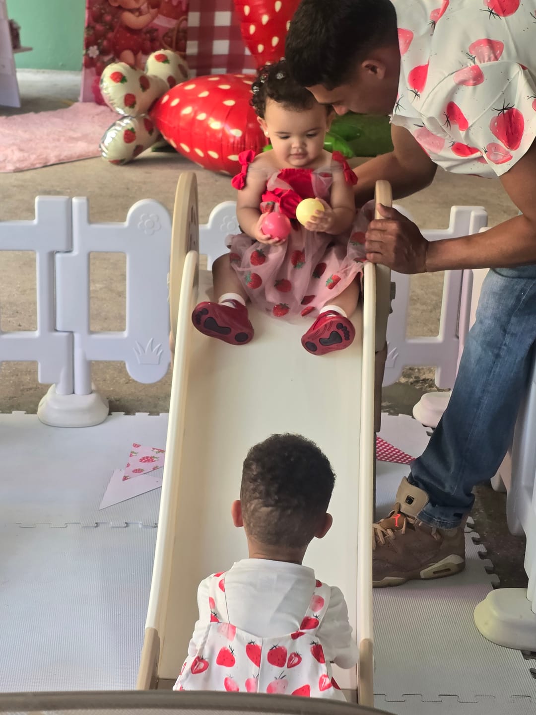 Customer photo review of Mini osito playground.