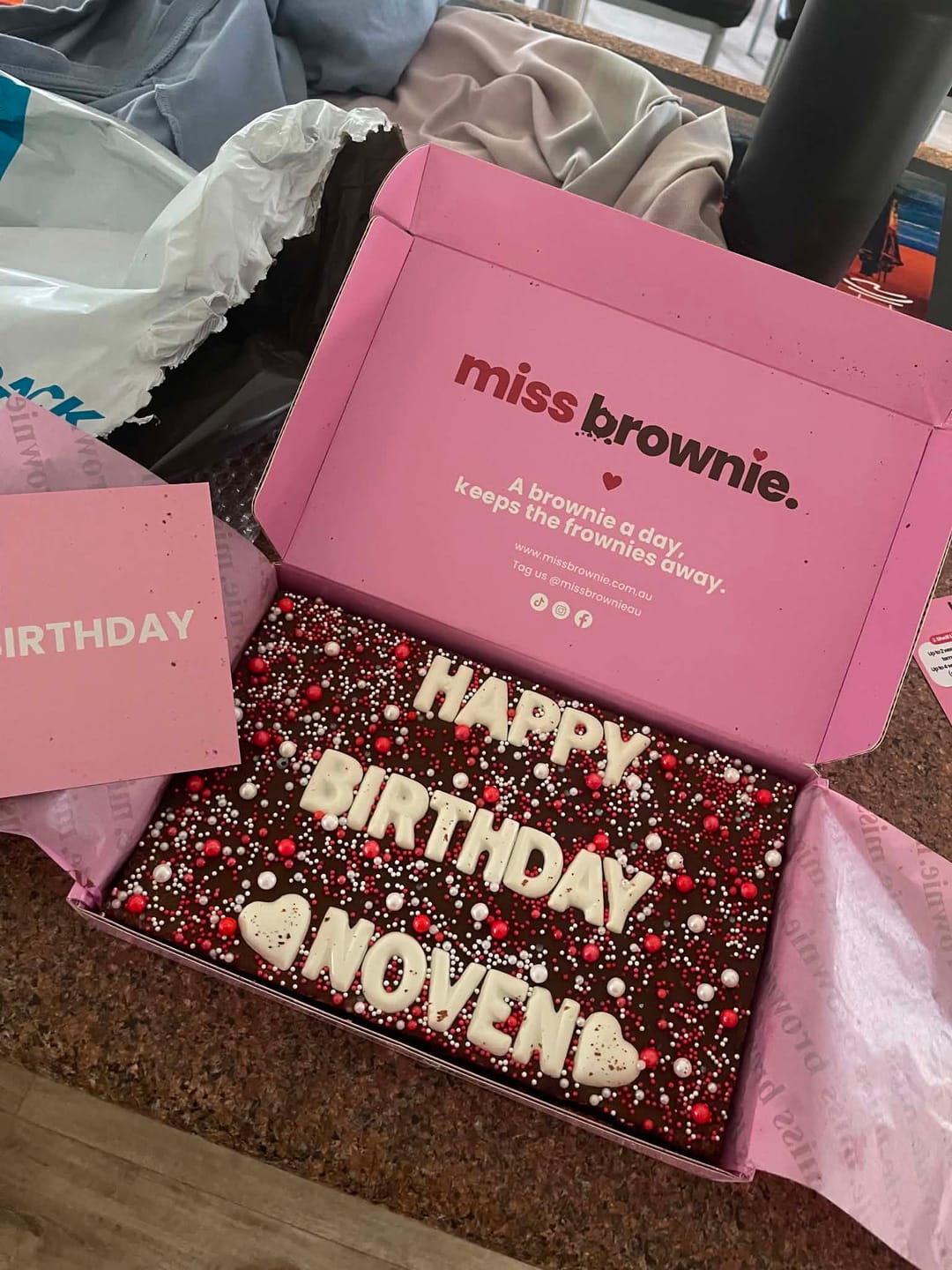 Customer photo review of Love Brownie · Large