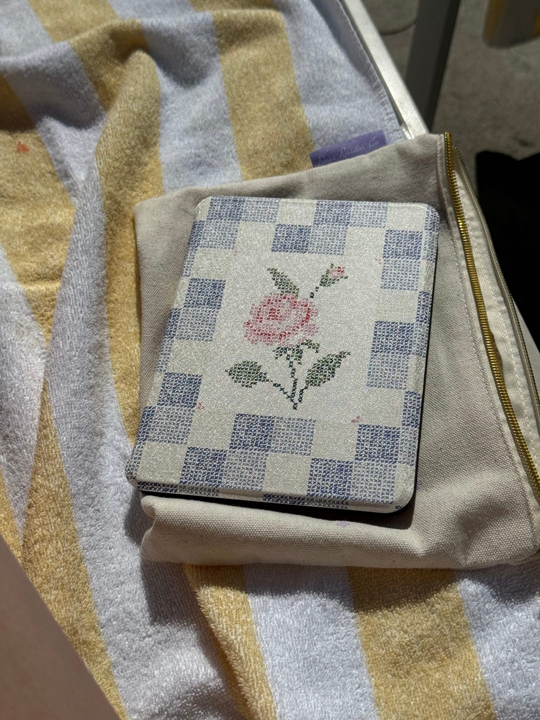 Customer photo review of Rose & Thread - Kindle Case