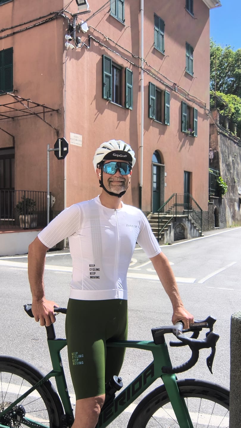 Customer photo review of LIFESPRINT AERO JERSEY - WHITE