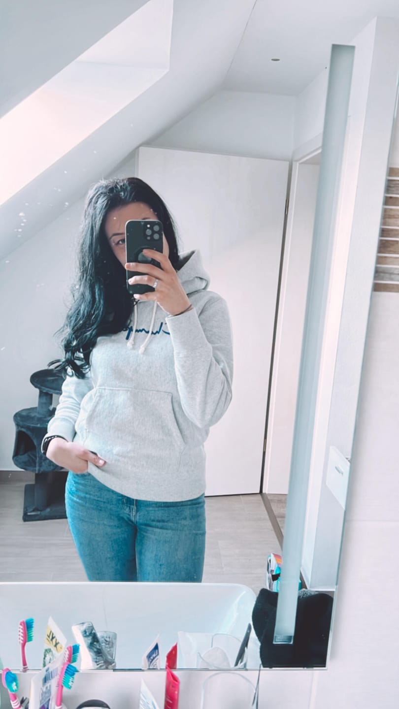 Customer photo review of Remy Halo Extensions – Glatt