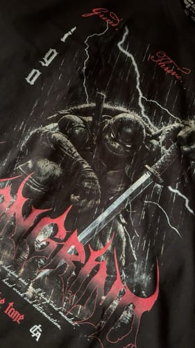 Customer photo review of [Limited Edition] 'TMNT: Last Ronin V1' Heavyweight T-Shirt