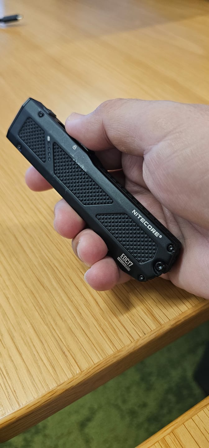 Customer photo review of EDC17 - 1500 lumens (UV+Green Laser)