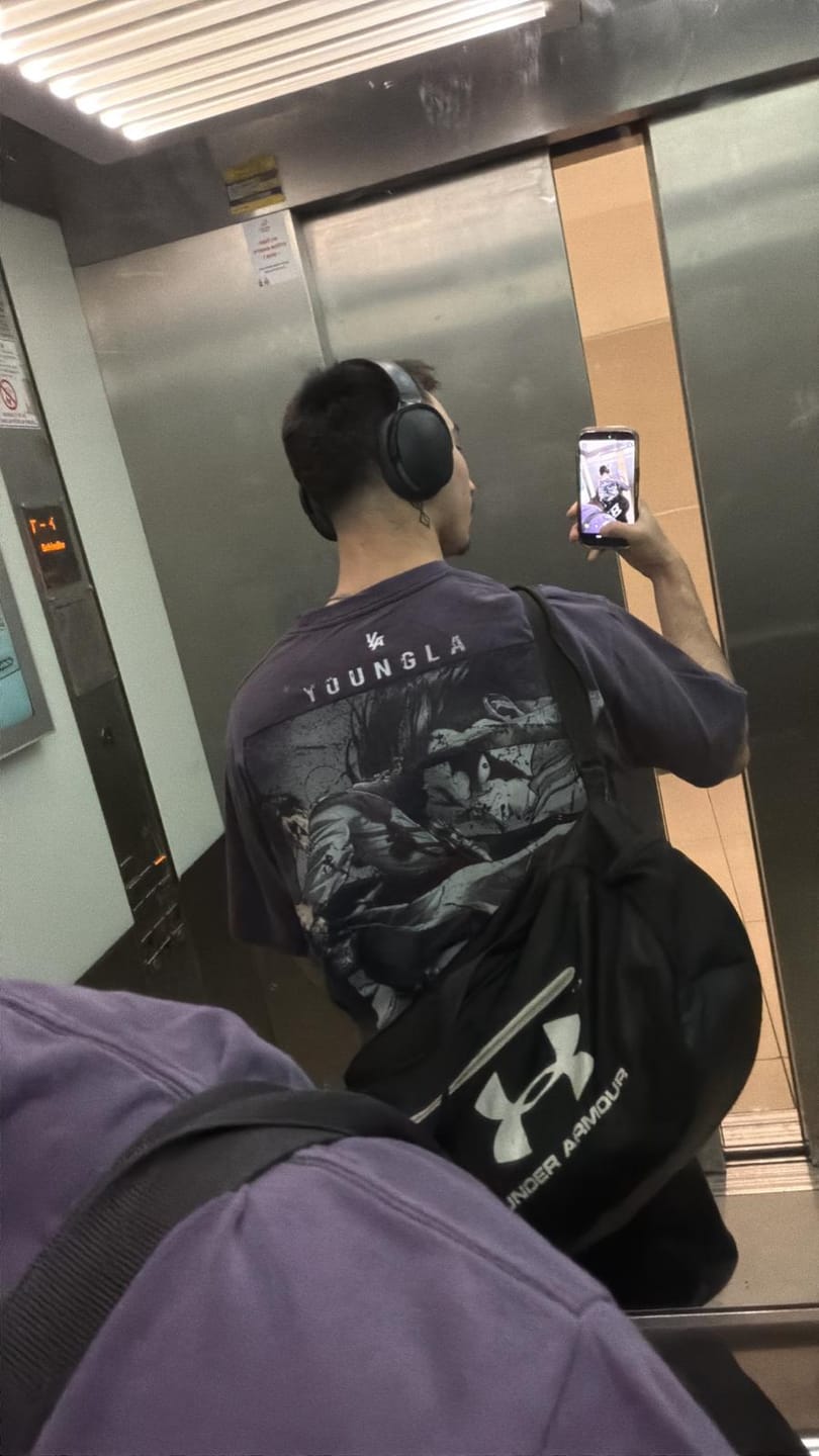 Customer photo review of 5138 - AOT©  x YLA Zip-Up Hoodies