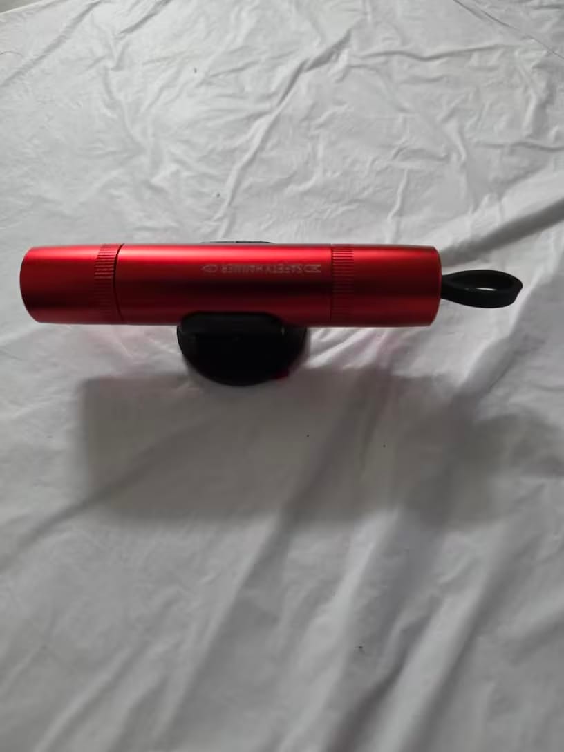 Customer photo review of Car Emergency Window Breaker & Seat Belt Cutter Tool