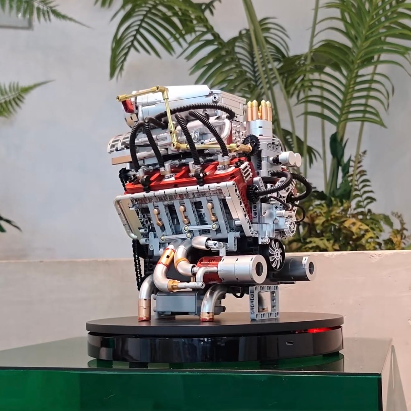 Customer photo review of Forge Hemi 426 V8 Engine