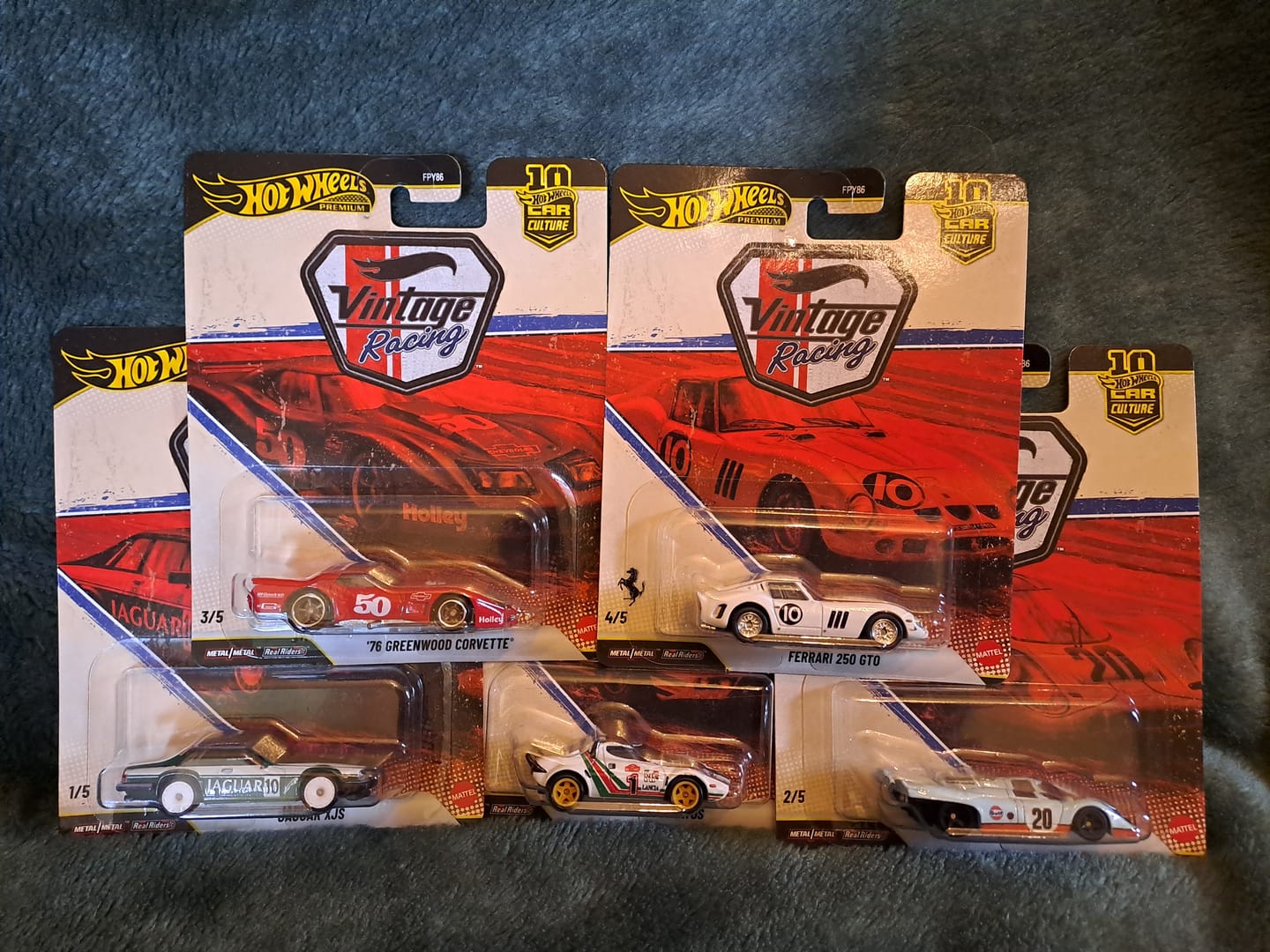 Customer photo review of (PRE-ORDER) Hot Wheels 1:64 Premium 1:64 Car Culture 2026 VINTAGE RACING SEALED CASE