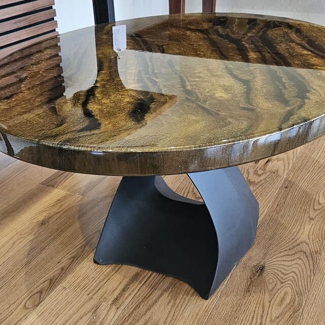Customer photo review of Coffee Table Base 121 Tulipe 16.2" H Mid-Century Modern Style