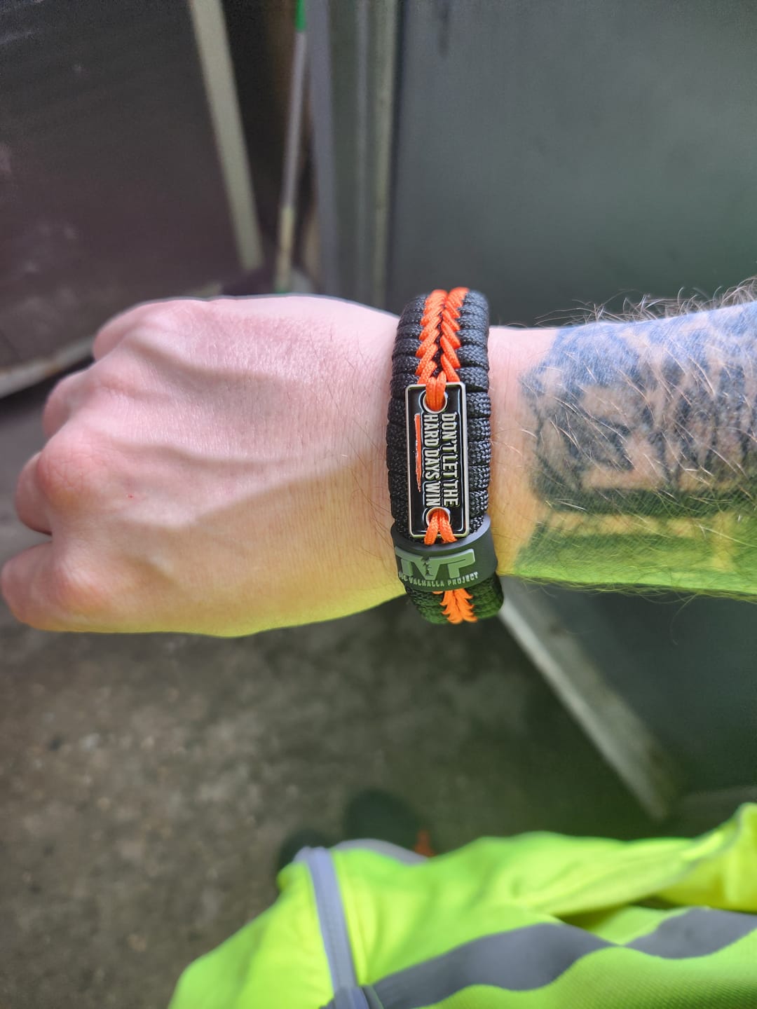 Customer photo review of Hard Days - Paracord Bracelet