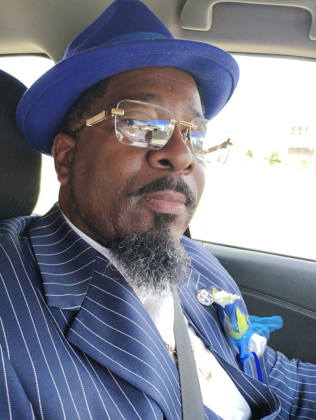 Customer photo review of Respected Roots Package Protection i