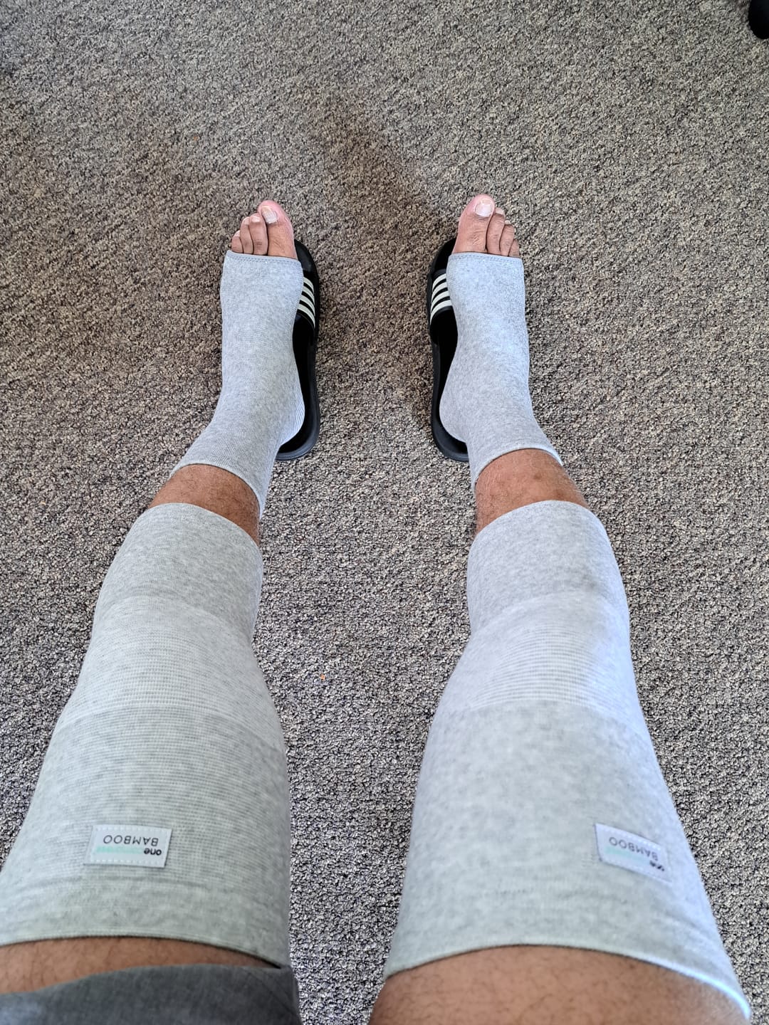 Customer photo review of Premium Bamboo Knee Sleeve (Single)