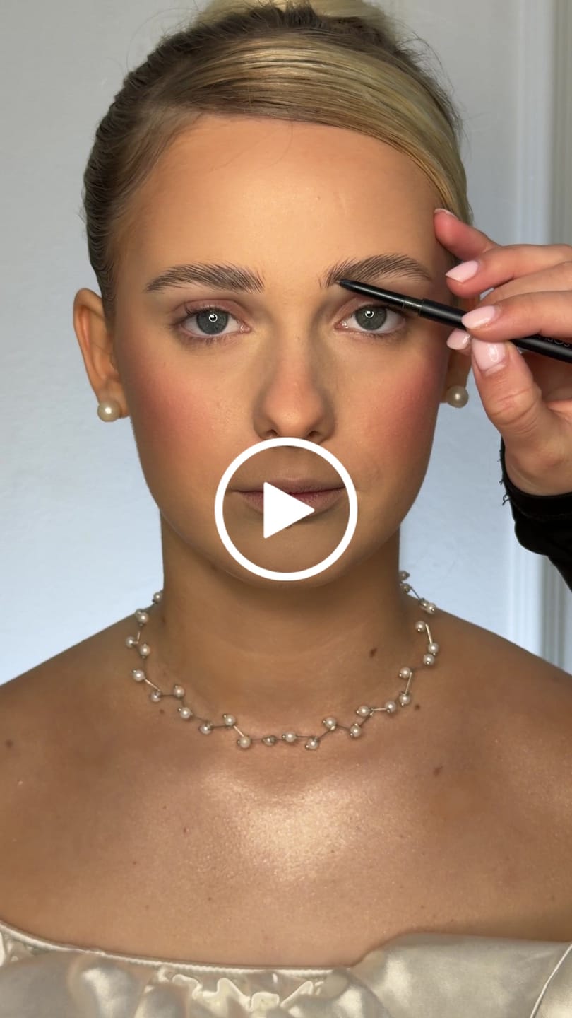 Customer video review of Olovka za obrve My Perfect Brow – 20 medium brown