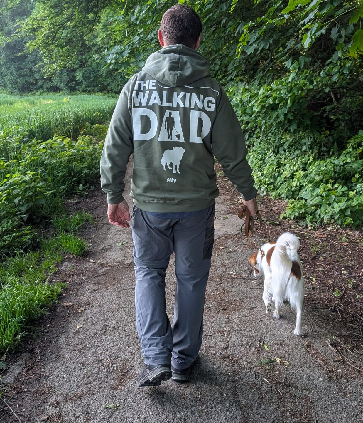 Customer photo review of Personalisierter Hoodie - The Walking Dad