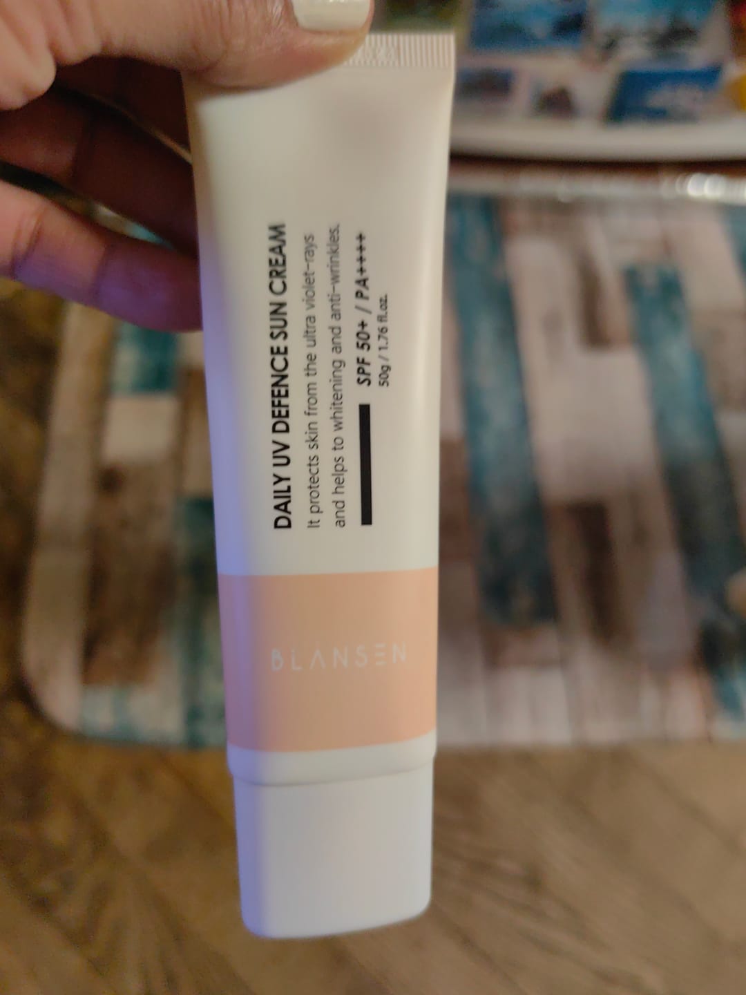 Customer photo review of Слънцезащитен крем с пептиди за коригиране на пигментни петна и бръчки Chamos Blansen UV SPF50