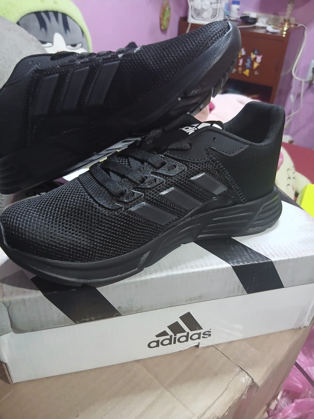 Customer photo review of Tenis 510 Negro Oxford