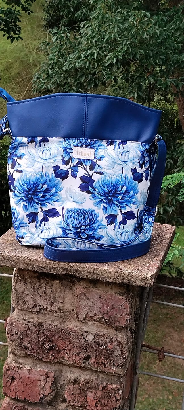 Customer photo review of Printed Mini Matt Blue Delft