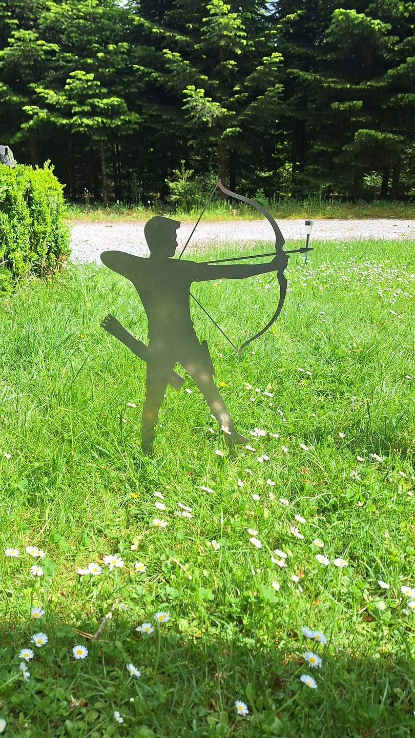 Customer photo review of Gartenstecker Bogenschütze