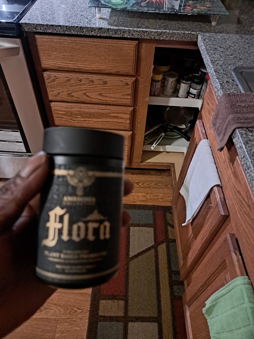 Customer photo review of Flora