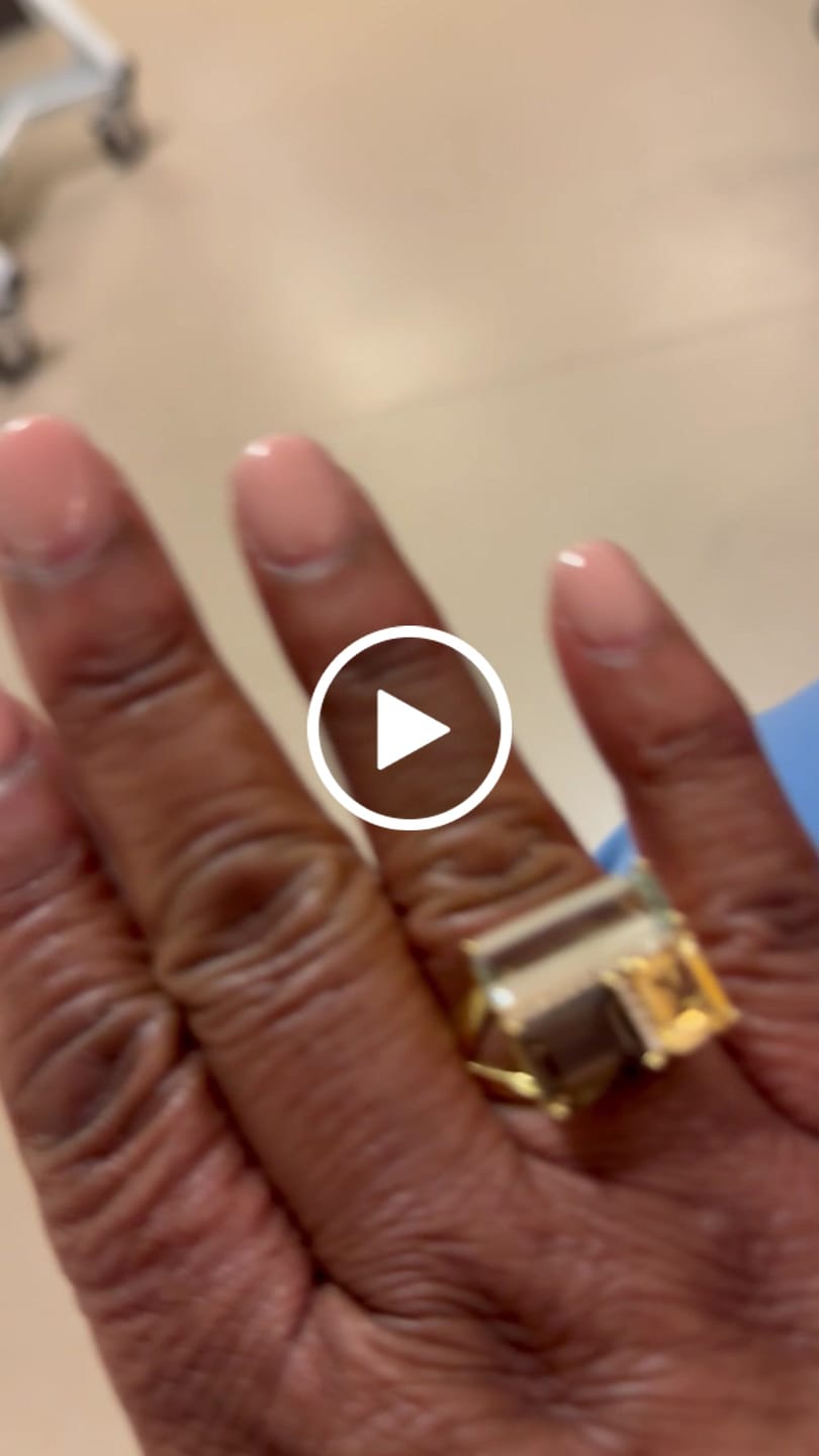 Customer video review of TriTone Mirage Ring