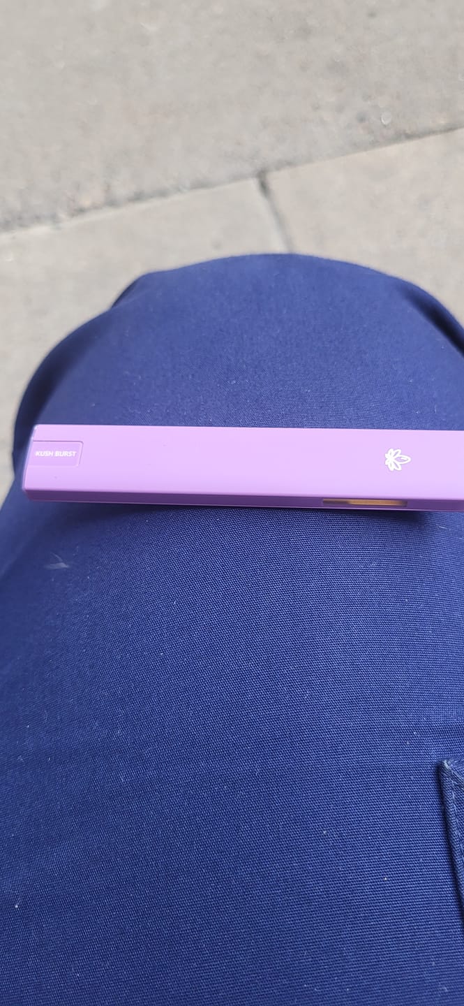 Customer photo review of Kush Burst - 2G THCa Purple Kush (Indica)